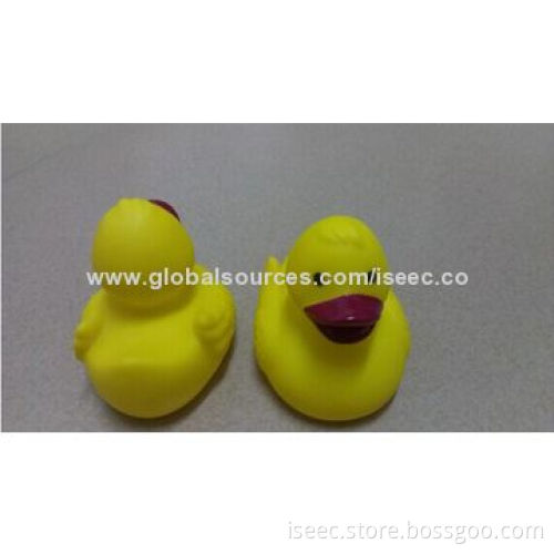 Rubber duck, equipped with BB abdomen device